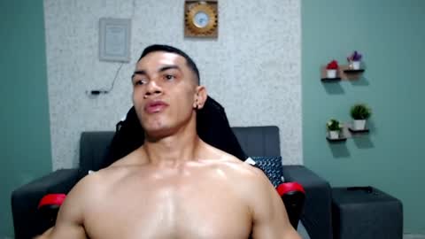 GILBERT online show from January 11, 3:31 pm