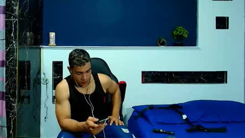 GILBERT online show from September 27, 10:37 pm