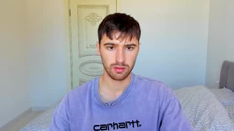 gilbertogonzales online show from September 22, 7:54 am