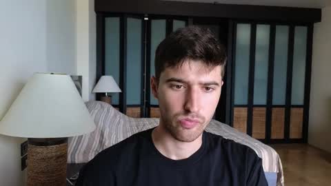 gilbertogonzales online show from November 12, 4:24 am