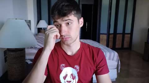 gilbertogonzales online show from November 14, 1:37 am