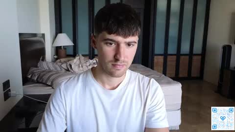 gilbertogonzales online show from December 18, 5:02 am