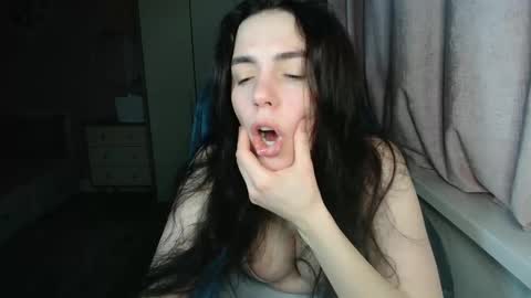 Snapshot of gillkelly chatting on February 20, 10:21 pm Gill Kelly online show from February 20, 10:21 pm