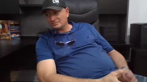 gimmedatdic online show from November 8, 6:51 pm