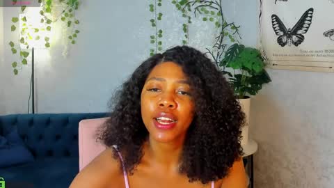 Snapshot of gina_g1 chatting on March 29, 3:28 am Gina online show from March 29, 3:28 am