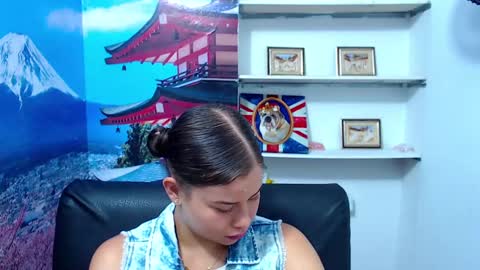  Gina   online show from December 28, 2:42 pm