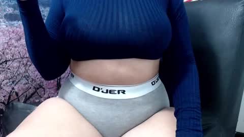  Gina   online show from January 3, 4:00 am