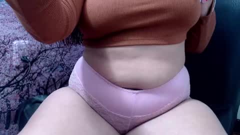  Gina   online show from February 1, 12:29 am