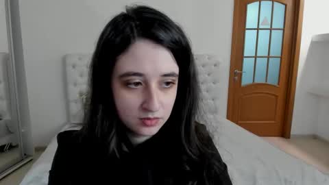 Kate online show from December 7, 8:55 am