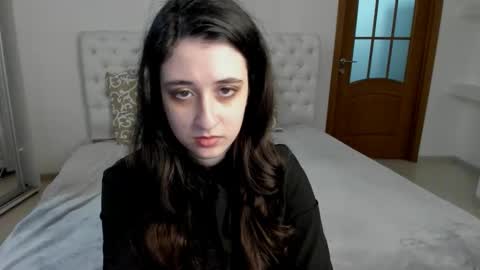 Kate online show from December 8, 8:20 am