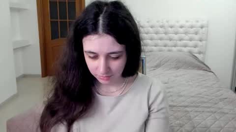 Kate online show from December 5, 8:45 am