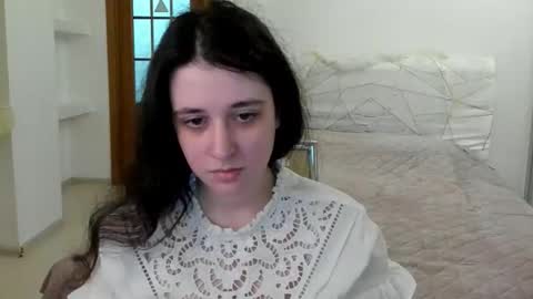 Kate online show from February 15, 9:30 am