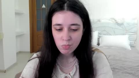 Kate online show from May 26, 9:49 am