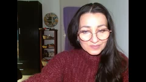 Snapshot of ginaoneon chatting on January 7, 8:21 pm GinaONeon online show from January 7, 8:21 pm
