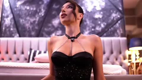 Gina online show from July 27, 8:38 pm