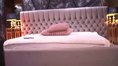 Gina online show from July 29, 8:18 pm