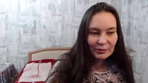 ginaxsoulah   online show from December 11, 10:25 am