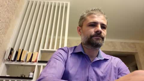 Snapshot of gindrie chatting on November 15, 6:33 am Gabriel online show from November 15, 6:33 am