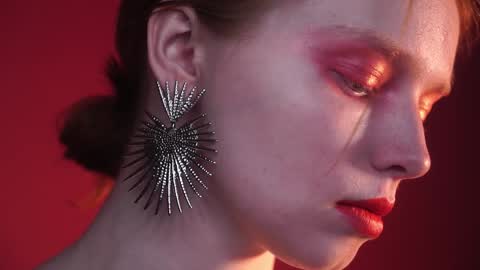 Snapshot of ginger_hugs chatting on January 8, 10:06 pm im expecting 350 thumbs up on my altar online show from January 8, 10:06 pm