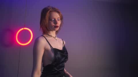 Snapshot of ginger_hugs chatting on September 9, 10:20 pm im expecting 350 thumbs up on my altar online show from September 9, 10:20 pm