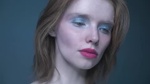 Snapshot of ginger_hugs chatting on October 29, 10:22 pm im expecting 350 thumbs up on my altar online show from October 29, 10:22 pm