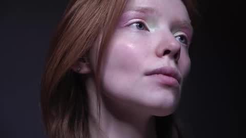 Snapshot of ginger_hugs chatting on November 11, 10:10 pm im expecting 350 thumbs up on my altar online show from November 11, 10:10 pm