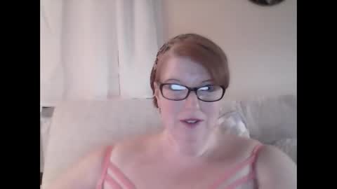 gingerbabe2500 online show from February 1, 4:11 am