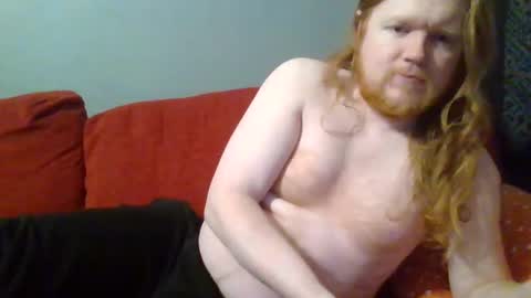 Snapshot of gingerbeardnerd chatting on March 10, 10:45 pm gingerbeardnerd online show from March 10, 10:45 pm