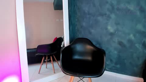 Snapshot of gingermoon_ chatting on November 6, 7:26 pm Ginger online show from November 6, 7:26 pm