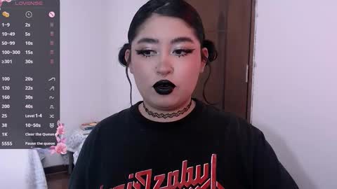 ginmeowuwu online show from October 16, 5:47 pm