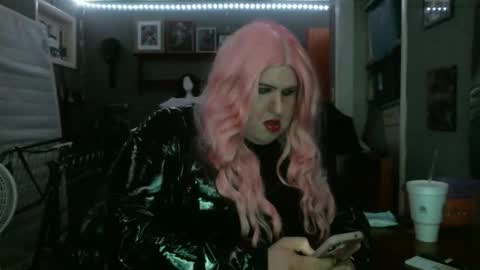 ginny ray online show from December 4, 2:10 am