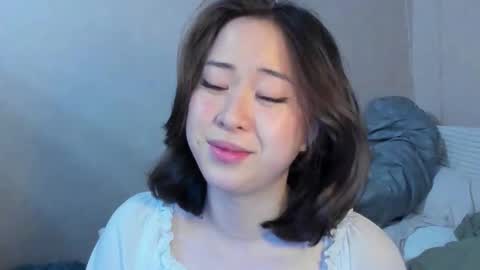 Snapshot of ginnycherry chatting on April 5, 11:13 pm Ginny online show from April 5, 11:13 pm