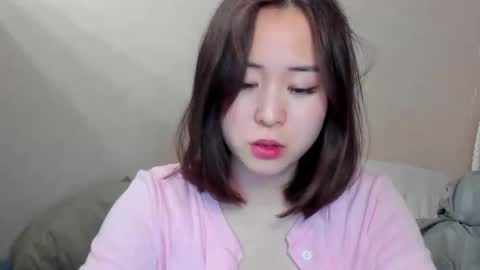 Snapshot of ginnycherry chatting on April 11, 1:10 am Ginny online show from April 11, 1:10 am