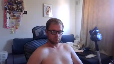 ginwood online show from July 11, 1:36 pm