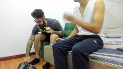 Snapshot of gio_lorenz chatting on October 16, 1:23 pm gio_lorenz online show from October 16, 1:23 pm