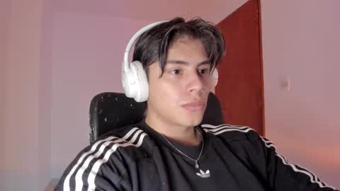 Snapshot of gio_russo chatting on February 28, 2:51 pm GioRusso online show from February 28, 2:51 pm