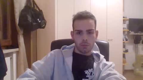 Snapshot of gionnylove chatting on December 2, 4:35 pm gionnylove online show from December 2, 4:35 pm