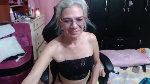 Mary online show from November 8, 6:35 am