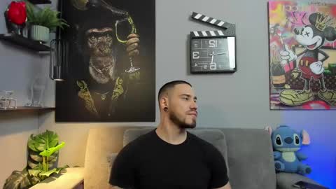 Giorgio leone online show from March 2, 8:50 pm