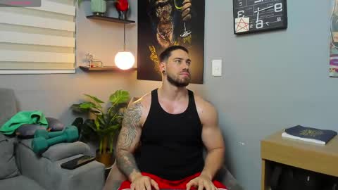 Snapshot of giorgio_leone2 chatting on April 15, 1:12 am Giorgio leone online show from April 15, 1:12 am