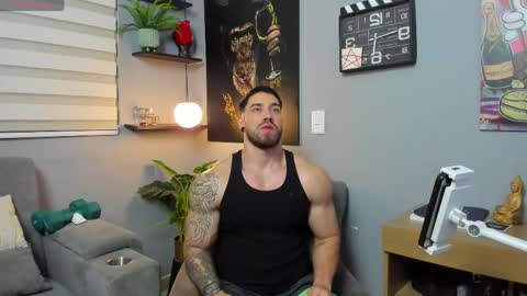 Snapshot of giorgio_leone2 chatting on May 8, 1:33 am Giorgio leone online show from May 8, 1:33 am
