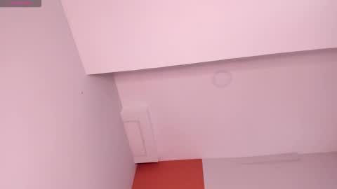 Snapshot of giovanna_oliveira chatting on October 5, 6:39 pm Giovanna online show from October 5, 6:39 pm