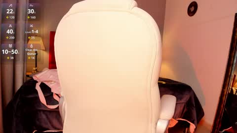 Giovanna  online show from March 28, 4:56 am