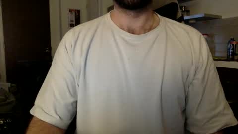 Snapshot of giraffe9715 chatting on January 19, 6:17 am AntEater online show from January 19, 6:17 am