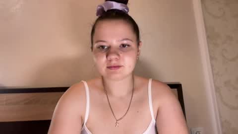 girl_cute07 online show from July 20, 7:05 pm