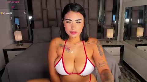 GIRL GRAY online show from July 9, 7:18 pm