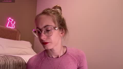 Nikki online show from January 1, 6:59 pm