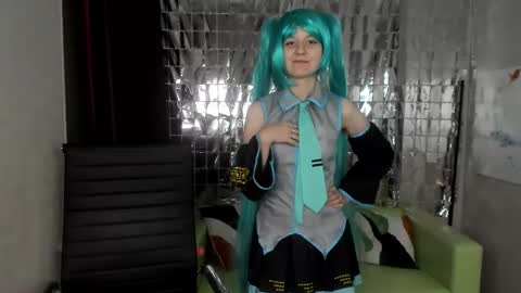 Snapshot of girl_next_doorr chatting on February 16, 7:16 pm girl_next_doorr online show from February 16, 7:16 pm