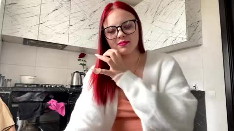 Snapshot of girl_shy07 chatting on April 22, 11:01 am girl_shy07 online show from April 22, 11:01 am