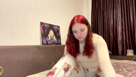 Snapshot of girl_shy07 chatting on April 23, 11:09 am girl_shy07 online show from April 23, 11:09 am